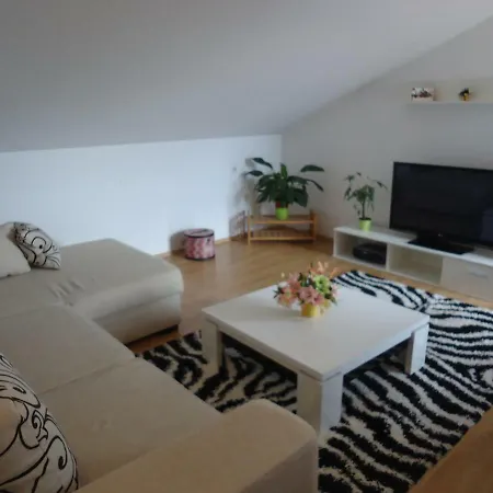 Korina Appartement *
